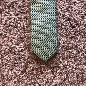 Brand New Charles Tyrwhitt Tie - Green Hummingbird